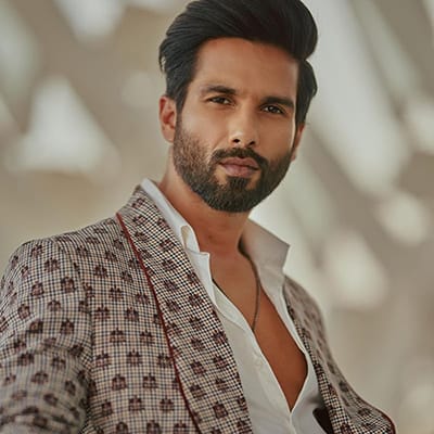 Beyond Alliance - Shahid_Kapoor